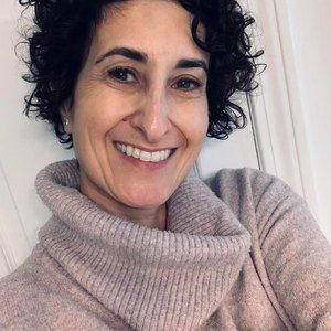 Meet your Posher, Tania